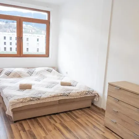 Apartahotel Basta 3*