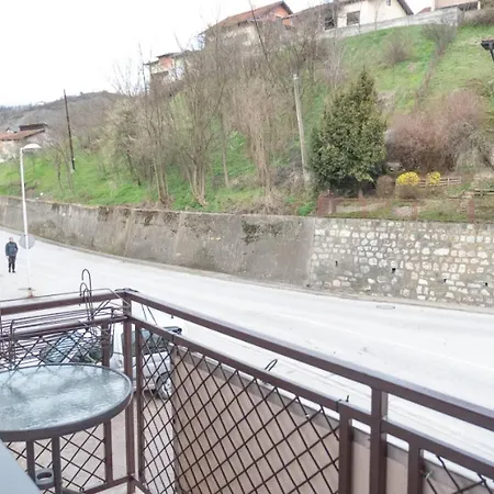 Basta Apartahotel